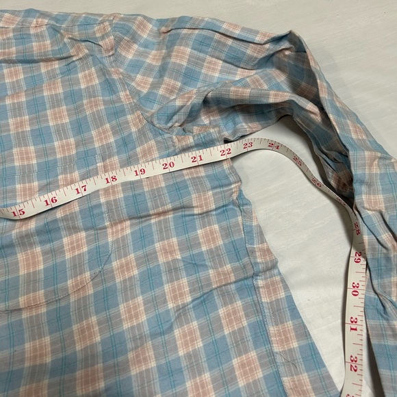 J. Crew men’s button down size large blue and pink - Picture 4 of 5